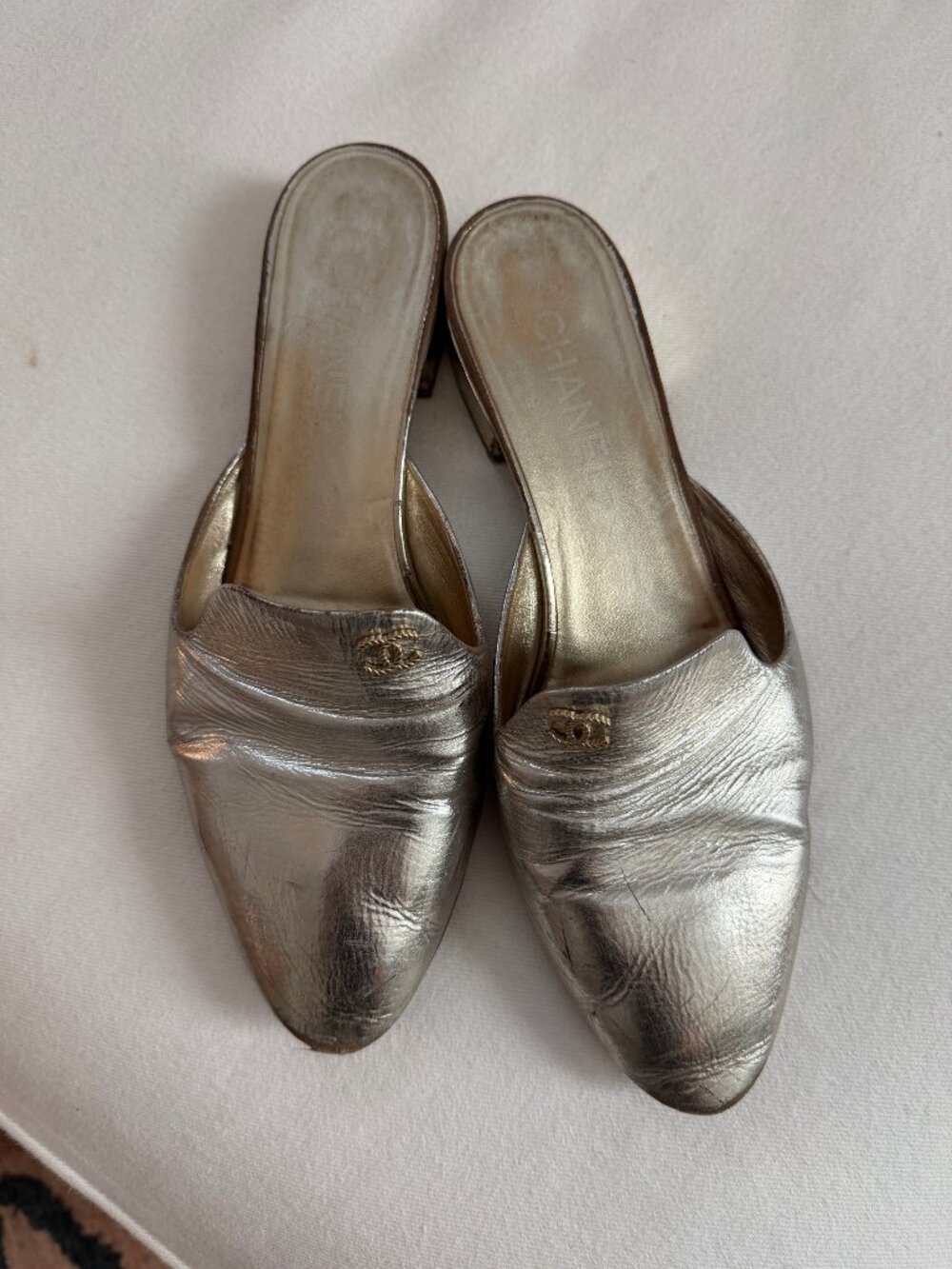 Gold CHANEL Mules / Size 40